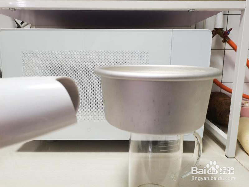 「奥利奥慕斯蛋糕」的做法