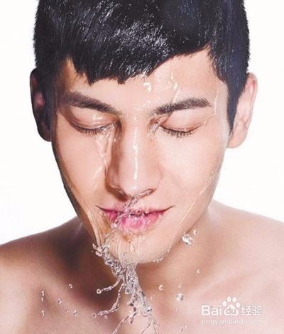 男士如何去眼袋?