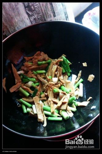 笋干炒大蒜怎么制作
