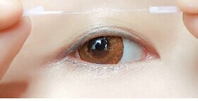 内双的MM如何贴双眼皮