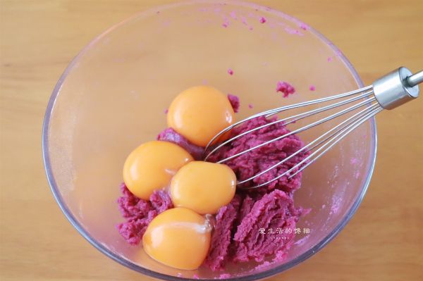 奥利奥葡萄蛋糕卷