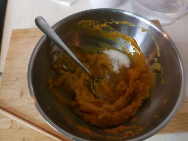 红糖醪糟南瓜丸子汤