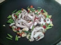 酒香韭菜辣炒鱿鱼