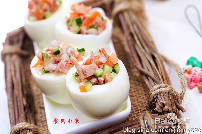 蔬菜金枪鱼镶蛋盅