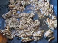 爆炒孜然羊肉的做法