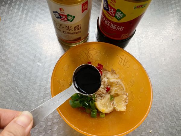 低脂捞汁海鲜荞麦面