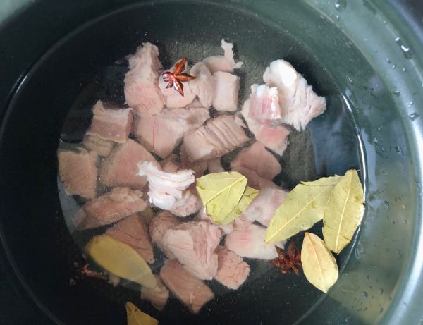 西红柿土豆牛腩浓汤