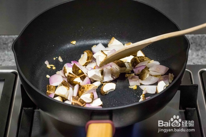 怎么做南瓜排骨焖饭