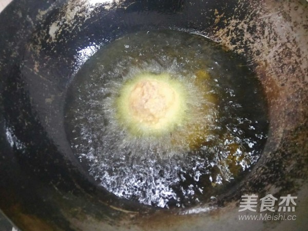 包心狮子头的做法