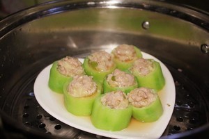 河南特色-丝瓜酿肉丸怎么做
