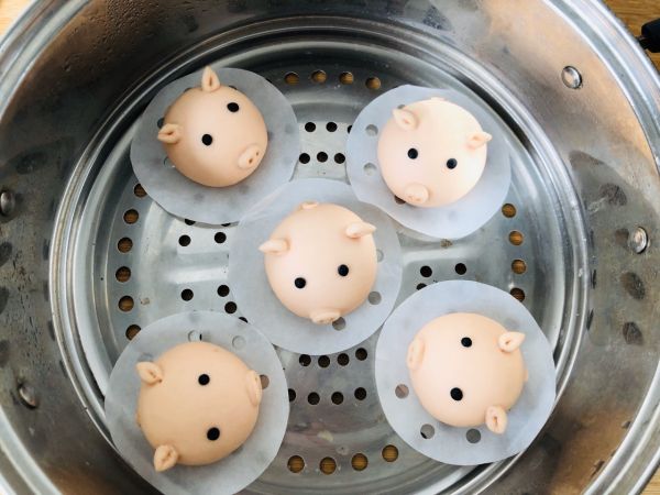 #美食视频挑战赛#小猪馒头