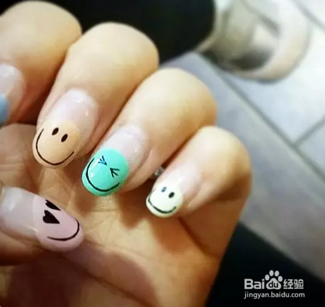 时尚美甲的方法