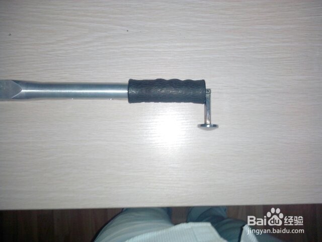 如何调节扭力扳手