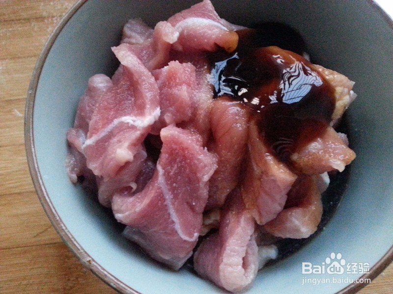 #美食#蒜苗炒肉的做法