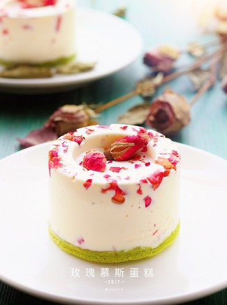 玫瑰牛奶慕斯