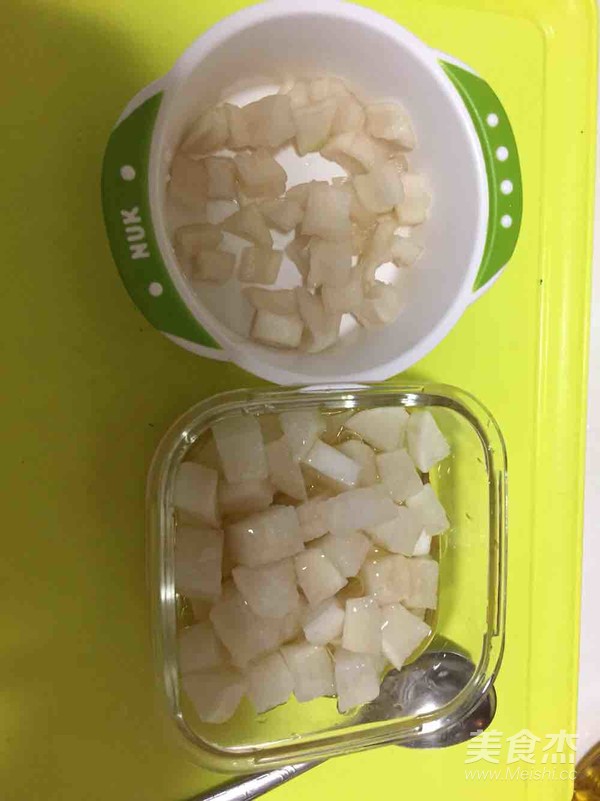 宝宝止咳神器:白萝卜蜂蜜水