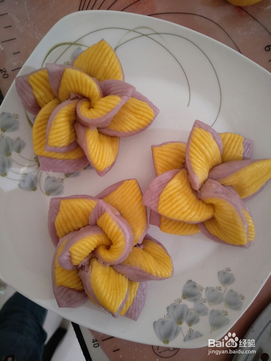 忍不住流口水的玫瑰花馒头