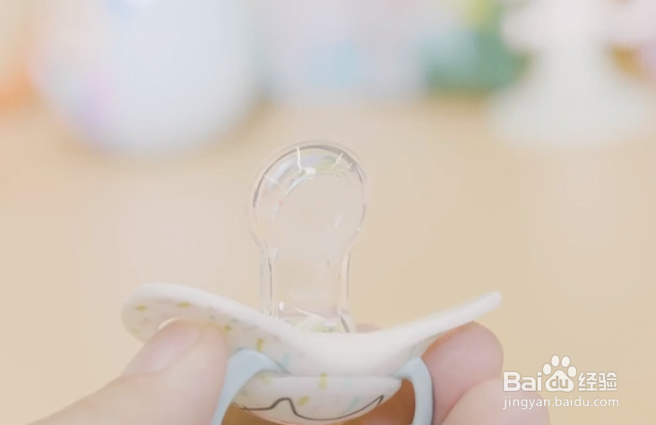 宝宝不吃安抚奶嘴有什么好办法