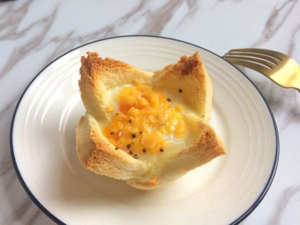 芝士鸡蛋吐司盏#在“家”打造ins风美食#