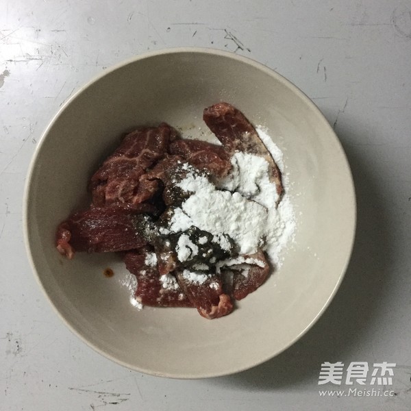 青椒炒牛肉的做法