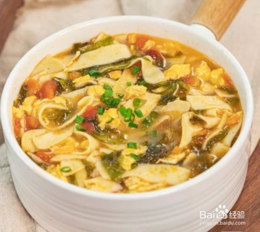 11个月宝宝补铁补钙补锌---海米鸡蛋紫菜面片汤