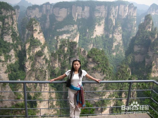 张家界自助游跟团