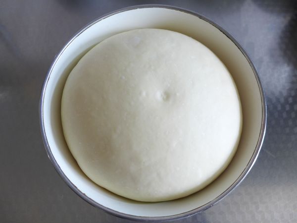 黑芝麻油盐花卷