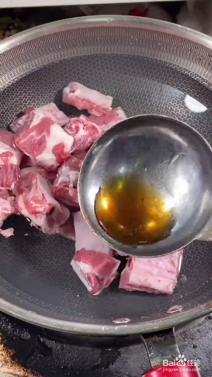 排骨炖粉条如何制作非常好吃