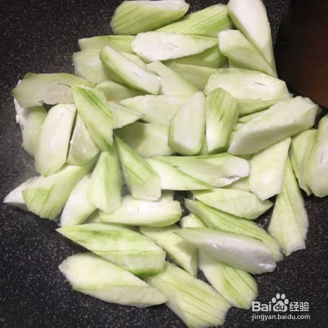 蒜苗炒丝瓜