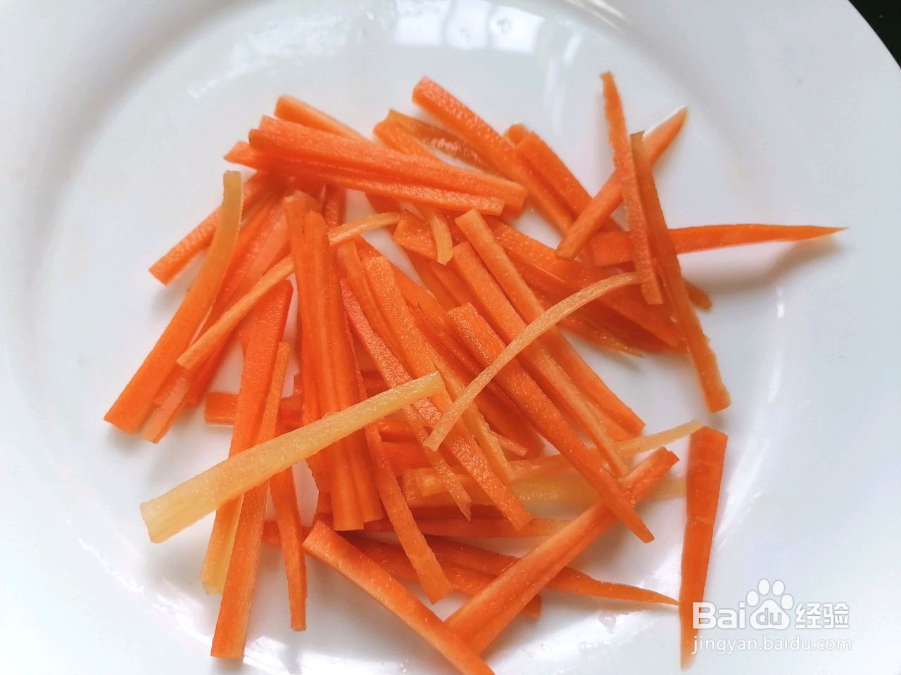 豆芽炒肉丝的做法