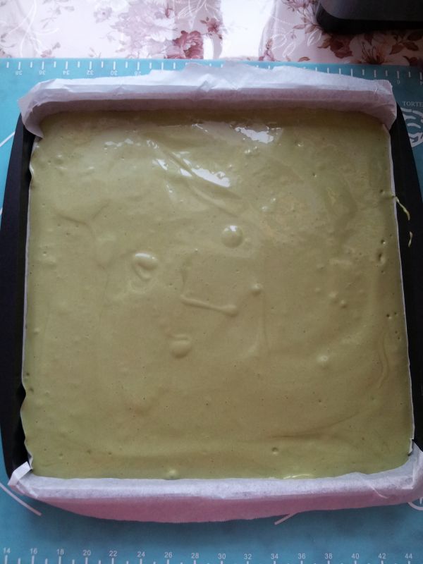 抹茶卡仕达蛋糕卷