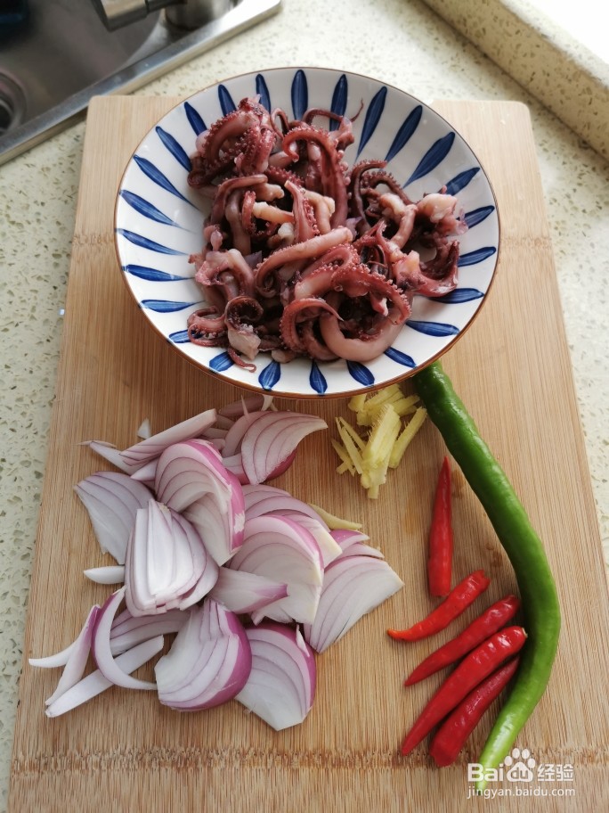 爆炒鱿鱼须