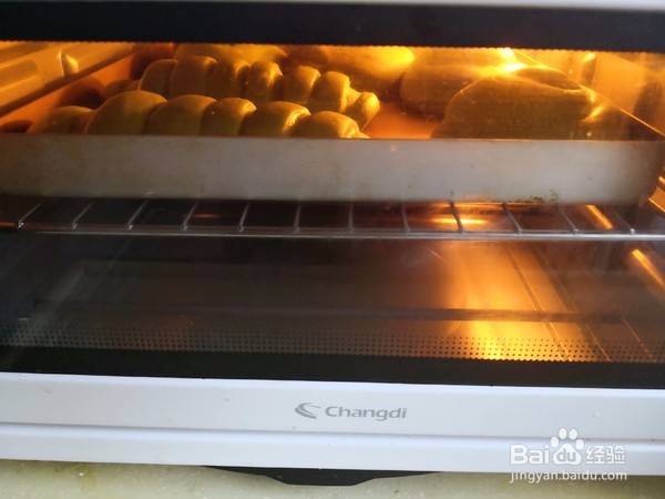 夹心面包卷的做法