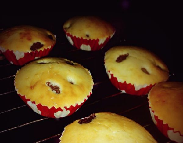 葡萄干脆皮小蛋糕