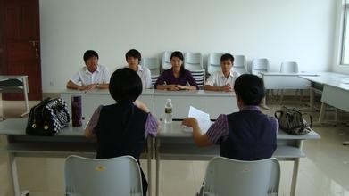 求职者面试怎么自我介绍怎么样的心态