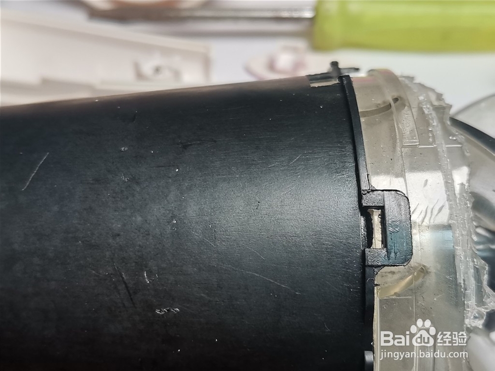 飞科电吹风异响的不花钱修复方法