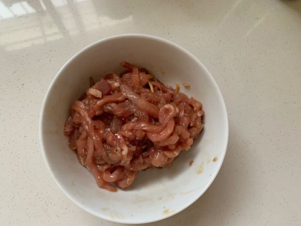 黑椒干煸肉丝芹菜