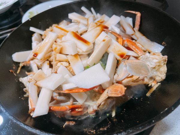 鲜香美味青蟹炒年糕