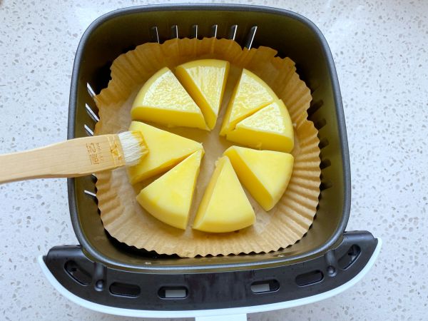 空气炸锅烤牛奶