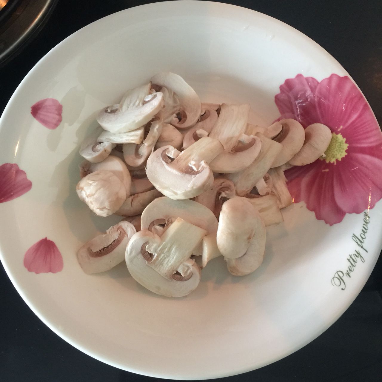 超美味的海鲜奶油意面，每一口都是满满的幸福！