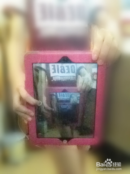 教你利用手机拍出照中照，神奇极了