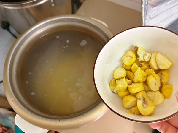 南瓜板栗小米粥