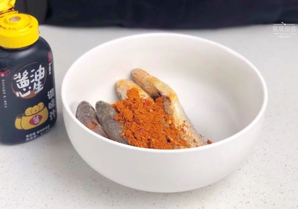 空气炸锅烤小黄鱼