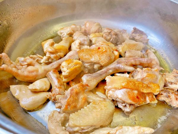 麻辣鲜香火锅鸡