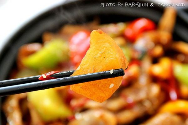 时蔬干锅辣鸭#食光社干锅鸭#