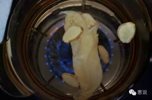 椰香花胶猪展汤