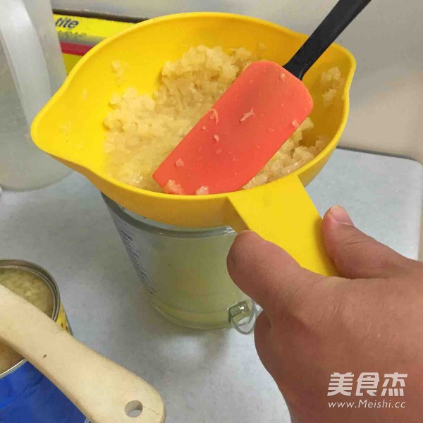 传统美式缤纷水果披萨