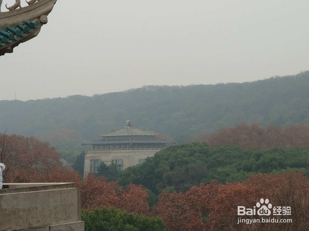武汉旅游之著名的武汉大学