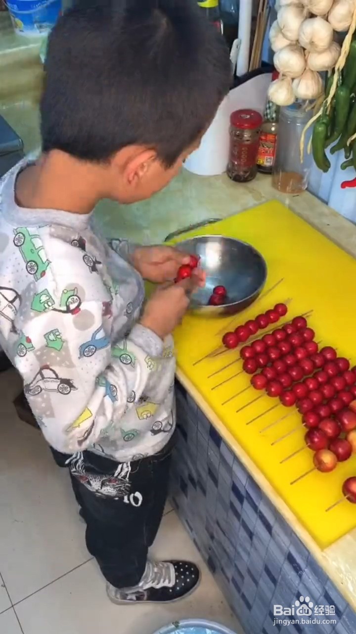 如何制作家庭版糖葫芦