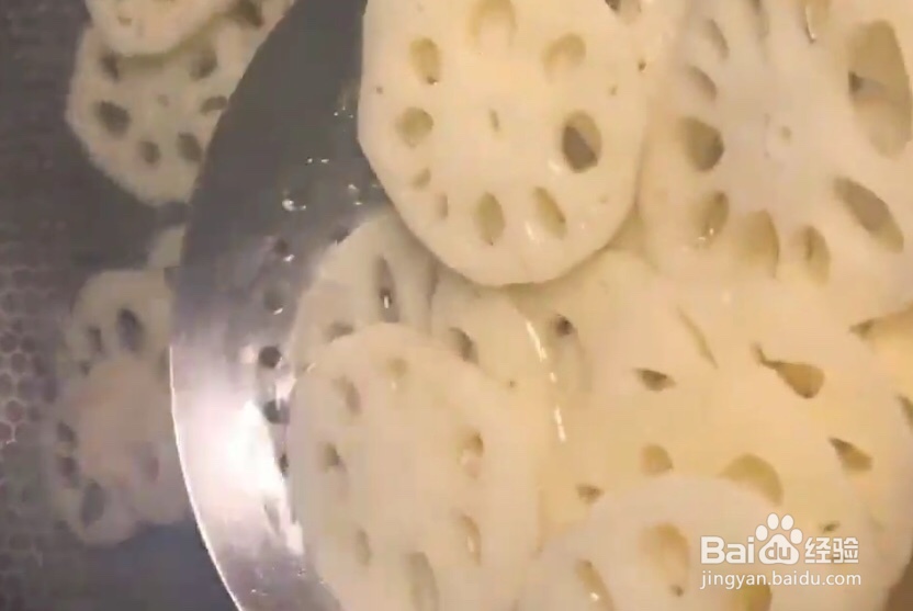 怎样炒好吃的辣味莲藕?